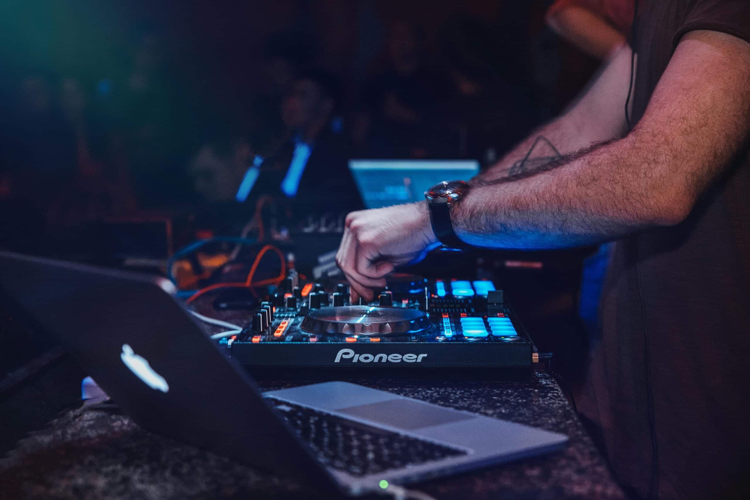 DJ Talent